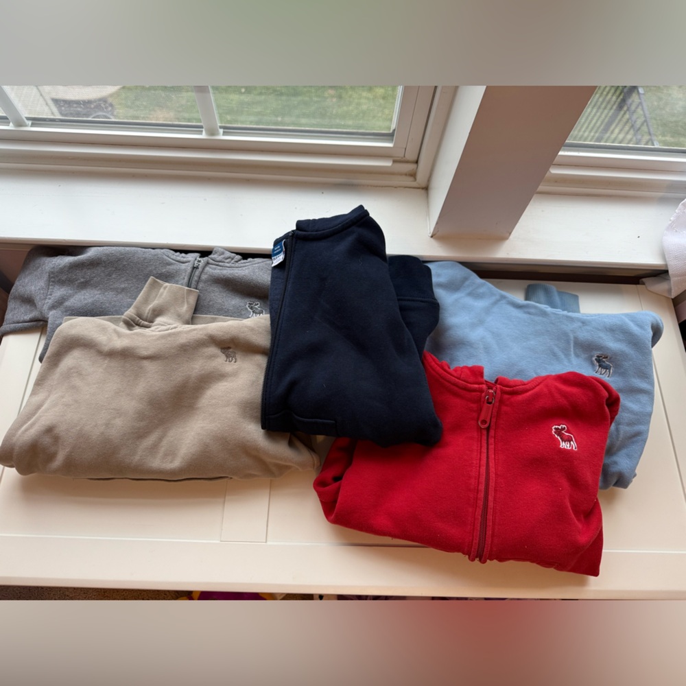 Lot of 5/6 boys Abercrombie sweatshirt hoodies